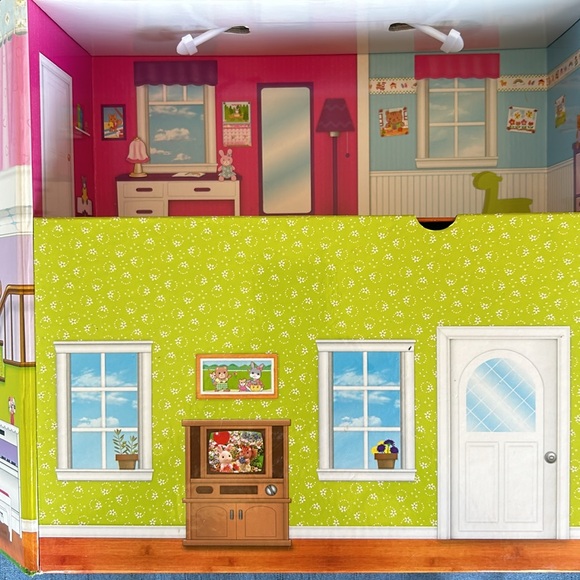 Calico Critters Carry and Play House - Picture 6 of 9